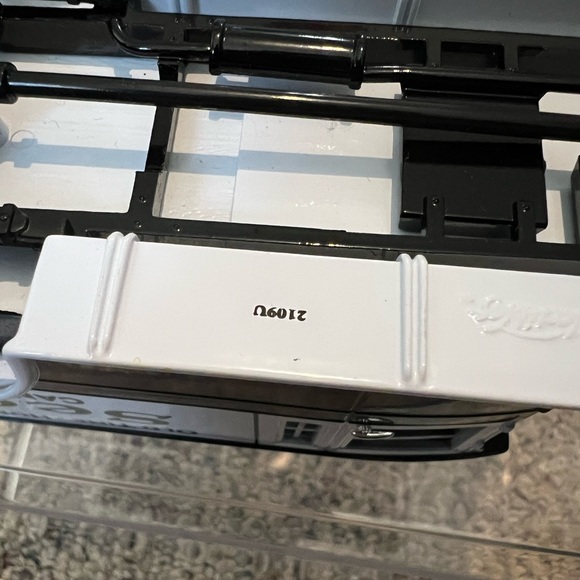 ERTL Collectibles See’s Candies 1927 Graham Brothers Delivery Truck - Picture 7 of 10